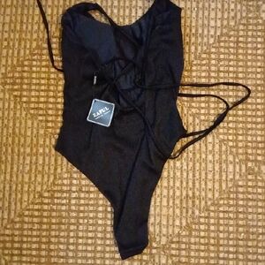 Zaful Black Lace-Up Scoop One-Piece Swimsuit